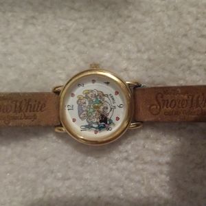 Timex Snow White rotating watch
